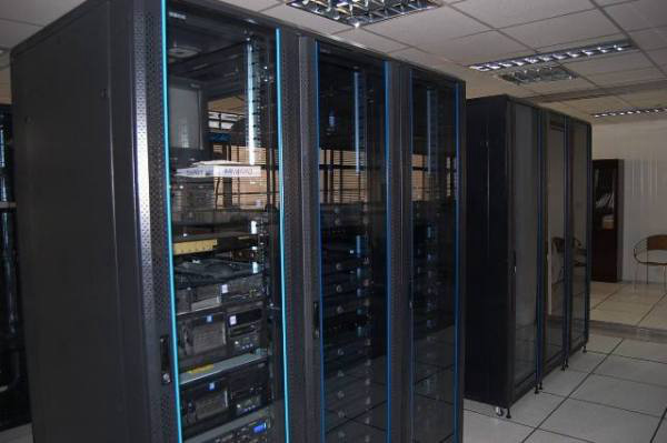 it运维_移动 it运维_it专业linux系统网络运维讲师个人介绍